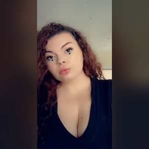 Meet your Posher, Jacy